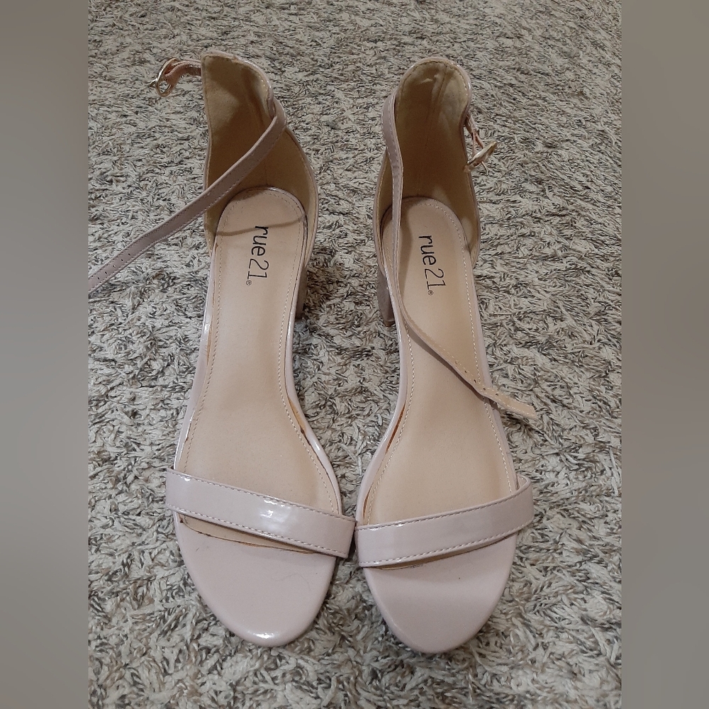 Pink glossy heels, strappy in blush pink
